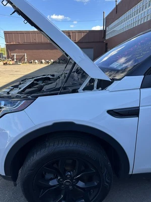 Used Front Left Fender fits: 2017 Land rover Discovery sport w/o side sensors Fr Foto 1 de 4