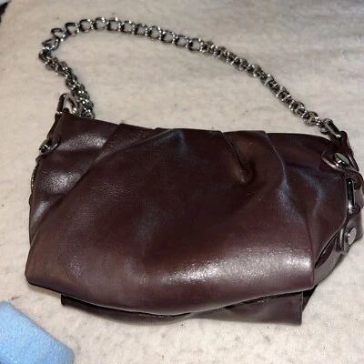 Bolsa Hobo Simply Vera marrom escuro 9 polegadas ótimo estado, perfeita para o - Imagem 1 de 4