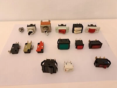 Set di 120 interruttori, switch e spie di segnalazione assortiti - Immagine 1 di 2
