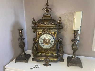 Pendule Ancienne en Bronze Garniture de Cheminé Epoque Napoléon 3 H 53 cm - Photo 1/4