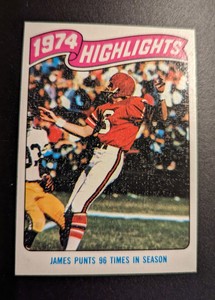 1975 Topps Football John James Highlights #455 Atlanta Falcons