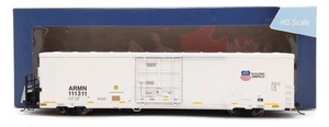 BLMA Models 52016 HO Scale Union Pacific/ARMN Trinity 64' Reefer Car #111311 NIB - Picture 1 of 3