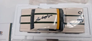 Coche Ford XR GT Falcon 53D Geoghegan Carlectables clásico autografiado. 1:18 - Imagen 1 de 6