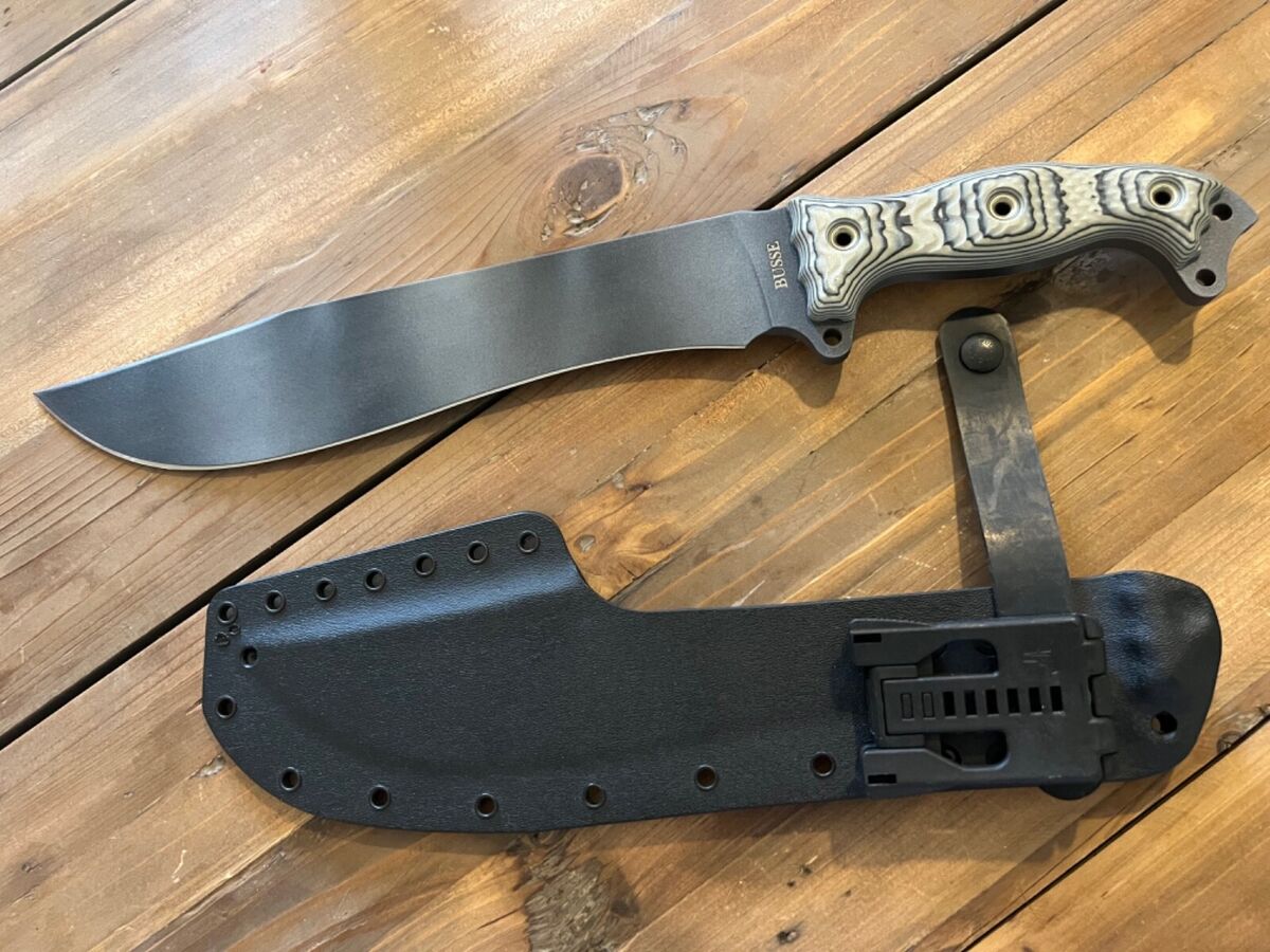 Busse Combat Full Collectible Modern Survivals Fixed Blade Busse Combat Full Collectible Modern Survivals Fixed Blade