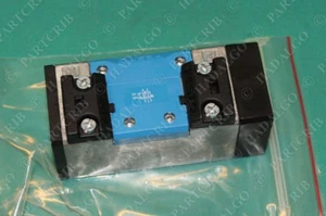 Festo, VL-5/2-D-1-FR-C, 151014, Pneumatic Valve Manifold - Picture 1 of 2