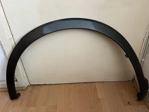 Honda Civic MK8 rear left wheel Trim Arch. Will be fitted on (2006-11) - Picture 1 of 2