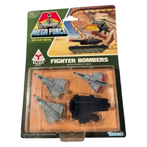 Kenner Mega Force Triax 1989 bombardero catapulta cubierta sellada ejército triax - Imagen 1 de 8