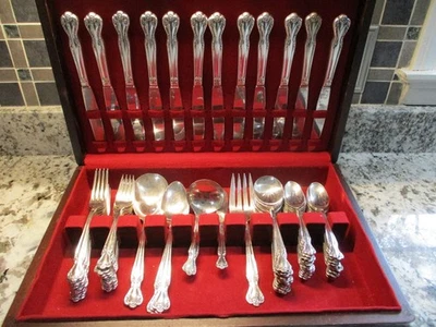 ROGERS IS DAYBREAK ELEGANT LADY SILVERPLATE FLATWARE 78 PIECES +SERVING PIECES - Image 1 of 4