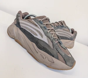 Adidas Yeezy Boost 700 V2 Mauve - UK 10 EU 44 2/3 - Bild 1 von 16