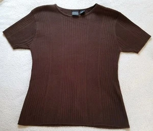 Erika ~ Junior Women's Short Sleeve Sweater ~ Size XL ~ Brown   - Picture 1 of 5