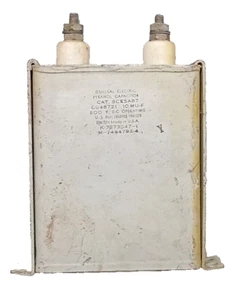1 QTY GE PYRANOL 10uf @ 600V D.C. Oil Filled Capacitors w/ Mounts 10mfd@600VDC - Picture 1 of 7