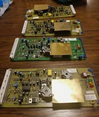 Placa de circuito Domino 21302a Foto 1 de 3