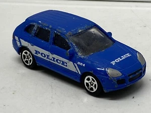 Realtoy Porsche Cayenne In Blue Policr Livery  1/61 Scale Unboxed - Picture 1 of 2