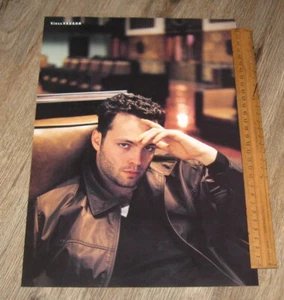 OUTRAGEOUS PHOTOGRAPH Vince Vaughn original ONE page PHOTO - Picture 1 of 1
