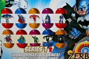 DC Comics Zerboz Heroics Series 1 Mini Figure Factory Sealed Capsule 2011/12 - Picture 1 of 10