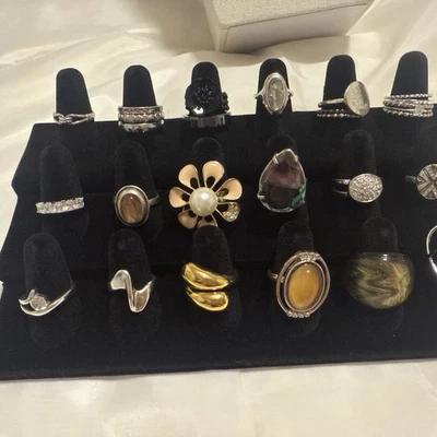 Lot of 20 Silver Multi Gemstone & Statement Rings Size 7 Adjustable - Image 1 of 4