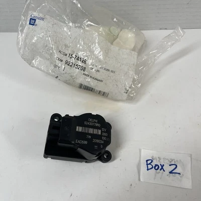 NEW 2010 - 2016 CADILLAC SRX TEMPERATURE VALVE ACTUATOR ASSEMBLY 92215208 OEM - Image 1 of 4