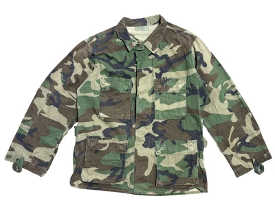 Vintage US Army BDU Jacket Mens Medium Regular Woodland Camo Hot Weather 80s - Image 1 of 4