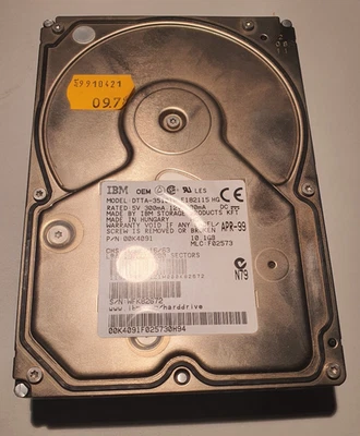 IBM Festplatte OEM Model DTTA-351010 E182115 - Bild 1 von 2