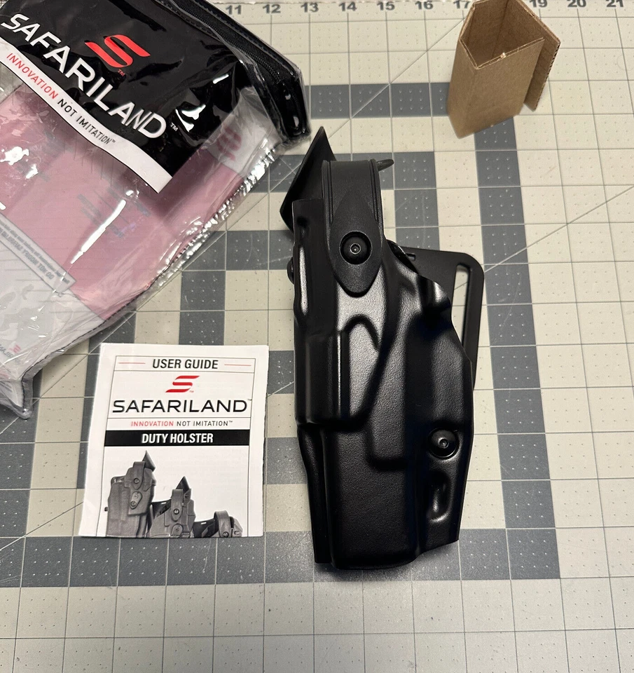 Safariland 6360 ALS/SLS Level-3 RH Duty Holster: GLOCK 19 23 ALL GENS -LEFT HAND - Image 1 of 4