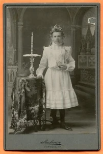 Dubuque IA 1st Communion Portrait of a Girl by Mackenzie circa 1900s - Picture 1 of 2
