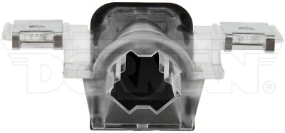 Lente de luz de matrícula Dorman para Chevrolet Cavalier 1995-2005 1996 1997 1998 Foto 1 de 4