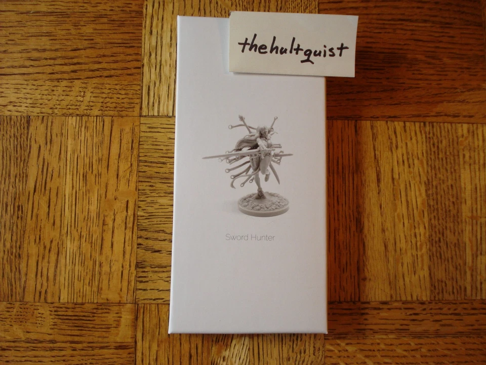 Kingdom Death Blanco Altavoz Espada Cazador Nuevo en Caja Foto 1 de 1