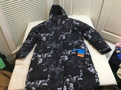 NWT $280.00 Columbia Womens Boundless Days Print Long Down Jacket Navy Sz MEDIUM - Image 1 of 2