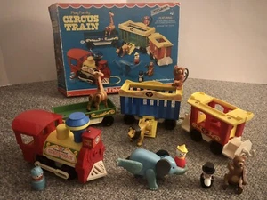 Vintage Fisher Price Little People Play Family Circus Train 1973 #991 COMPLETE - Picture 1 of 12