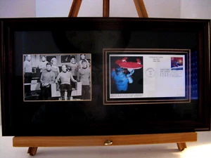 STAR TREK 1st Day Issue 1999Celebrate the Century 1960s Kirk Spock Crew Framed - Picture 1 of 6