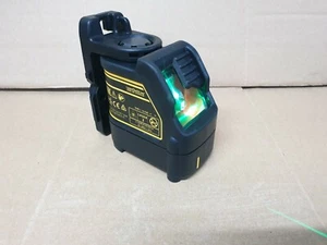DeWalt DW088CG Green 2 Way Laser Bare Unit. Good Working Order and Condition. - Picture 1 of 5