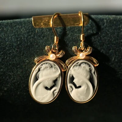 F18 Ohrringe edle Dame mit Schleier Perlmutt schwarzer Achat Silber 925 - Bild 1 von 4