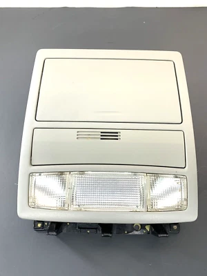 Console aéreo Toyota CAMRY 2007-2011 interior cúpula mapa luz cinza fabricante de equipamento original - Imagem 1 de 4