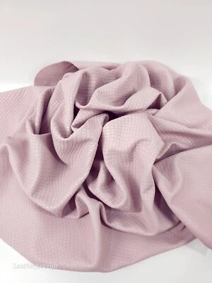 Pale Lilac Garda Embossed Luxurious Round Natural Soft Leather - Image 1 of 3