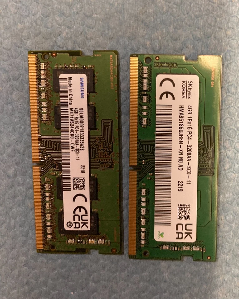 SK Hynix 4GB 1Rx16 PC4-3200AA  RAM Memory HMA851S6DJR6N-XN & Samsung M471A5244CB - Image 1 of 4