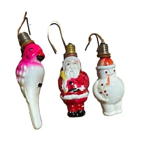 3 Vintage Glühbirnen Vogel Weihnachtsmann Schneemann Milchglas Weihnachtsschmuck - Bild 1 von 15
