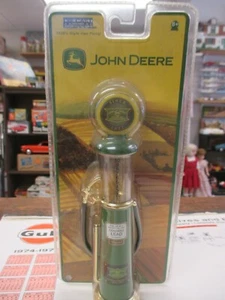  JOHN DEERE 1920'S STYLE WAYNE GAS PUMP GEARBOX DIECAST 2005 - Picture 1 of 3