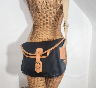 Kiffe USA Vintage Nylon Navy Blue Unisex Crossbody Postman's Shoulder Bag - Image 1 of 4