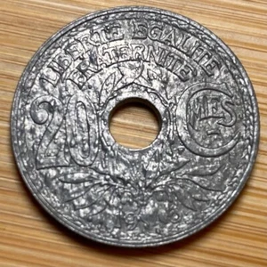 PIECE DE 20 CENTIMES ZINC  1945 (1208) PETIT ETAT - Picture 1 of 2