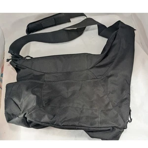 Lowepro Passport Sling schwarz DSLR Kameratasche One-Shoulder erweiterbar - Bild 1 von 9