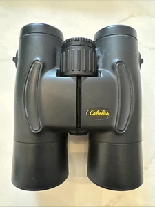 Cabela's Compact Binoculars with Adjustable Focus 10x42 Field 5.0 1000 Yds Japan - Picture 1 of 7