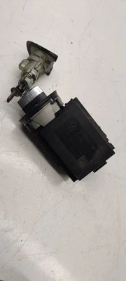 Замок ствола зажигания дизельного двигателя Volkswagen PASSAT B6 2008 3c0905843n ULA26090 - Изображение 1 из 4