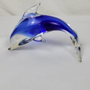 Estatuilla de delfín de vidrio soplado a mano vintage azul cobalto pisapapeles decorativo - Imagen 1 de 10