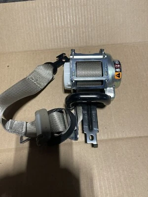 Chevy Silverado Tahoe GMC Sierra Yukon 2015-2018 bronceado LH cinturón de seguridad del conductor OEM Foto 1 de 4