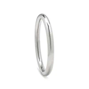 Anillo de banda apilable redondo liso de acero inoxidable (2 mm) color plata para hombre y mujer - Imagen 1 de 6