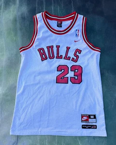 Maglietta Nike 1984 Flight 8403 NBA Chicago Bulls Michael Jordan #23 taglia M. - Foto 1 di 9