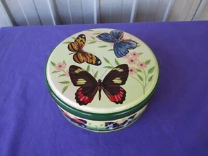 Biscuit Tin PEEK, FREAN and Co. Ltd Round Butterfly Vintage - Picture 1 of 7