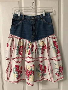 Chemin De Fer 70s Denim Skirt With Strawberry Floral Print Vintage Fabric! Sz S - Picture 1 of 8