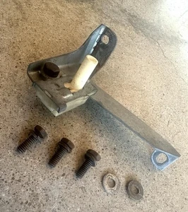 Corvette Original TH400 M40 Automatic Trans Kickdown Switch w/Bracket 1968-M1969 - Picture 1 of 21