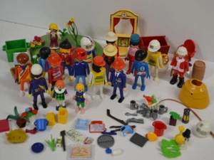 Playmobil Figur Kinder Figuren - 14 Erwachsene und 4 Kinder mit Zubehör Set 97 - Bild 1 von 6